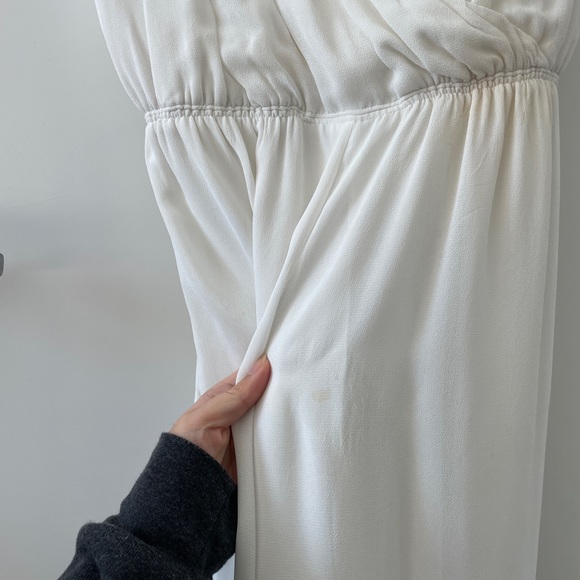 Aritzia Babaton Maximillian Jumpsuit in White - Picture 5 of 6